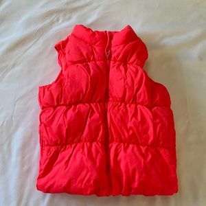 Old Navy puffy vest kids size 6/7